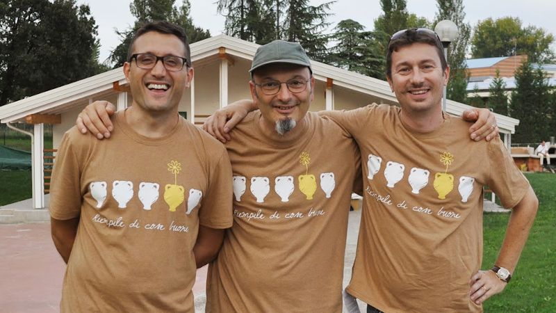 Una maglietta a misura di Gas 